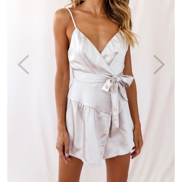 Dresses & Skirts - Selfie Leslie champagne romper